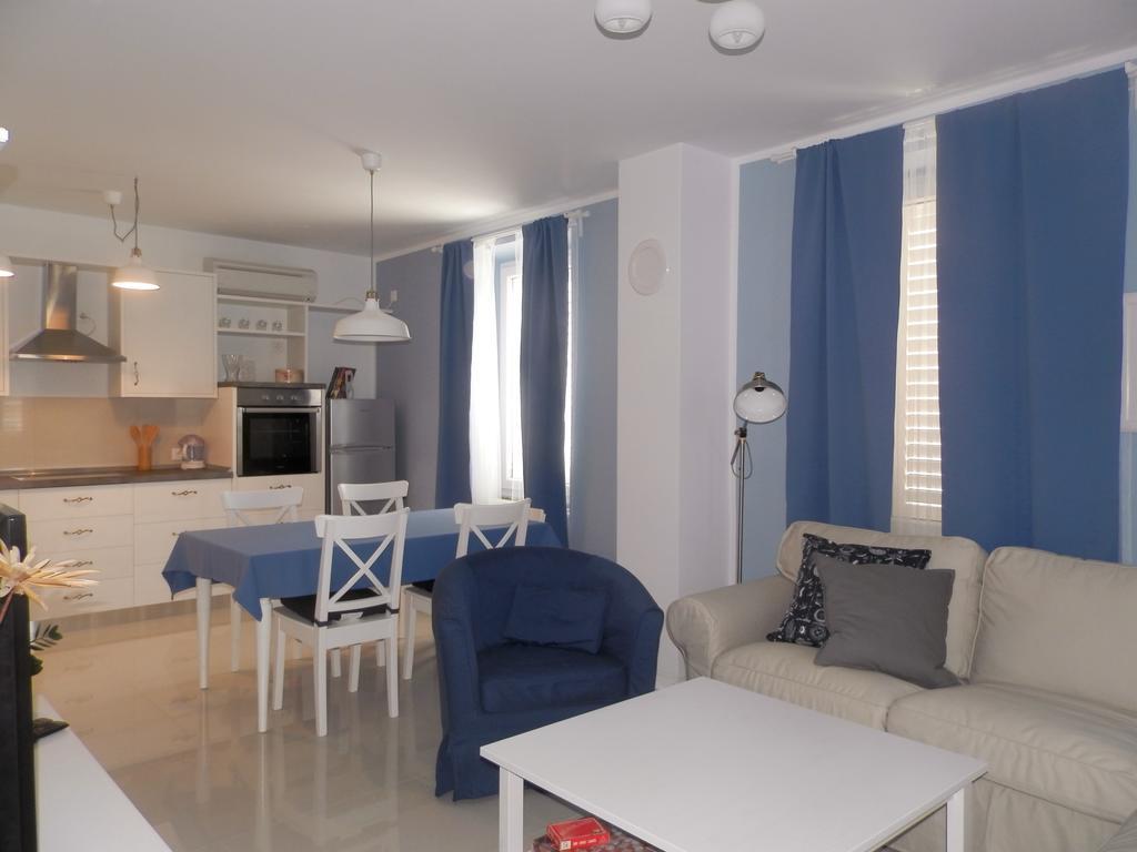 Apartment Kiki Candy Malinska Pokój zdjęcie